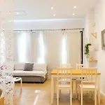 Aloha Loft شقة